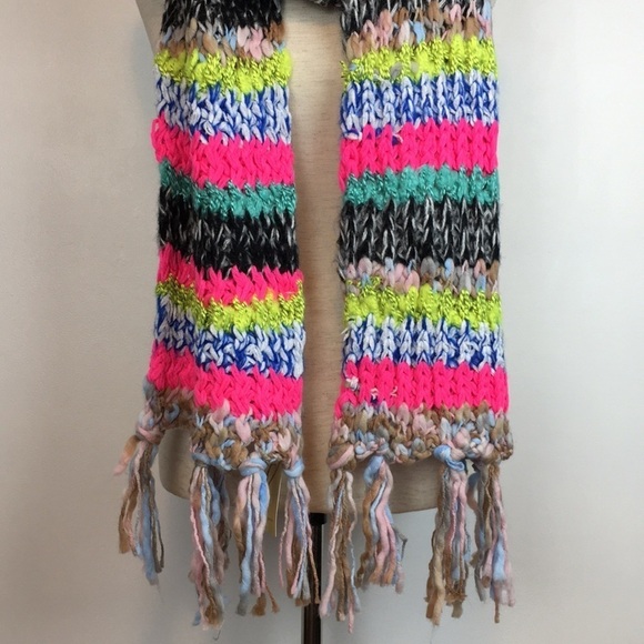 COLLECTION EIGHTEEN XIIX Scarf Chunky Knit Yarn Boho Bright Multi Oversized NWT - Picture 5 of 12
